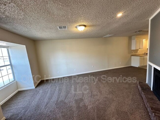 6225 SE 46th St in Oklahoma City, OK - Foto de edificio - Building Photo
