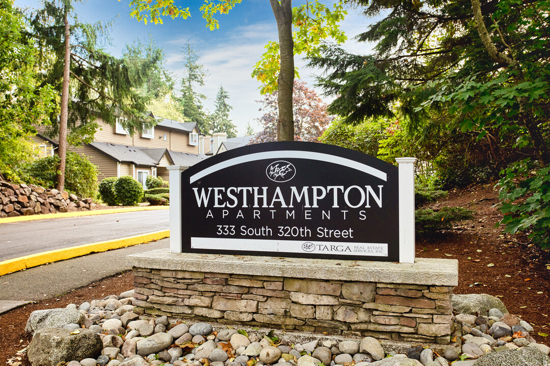 Westhampton Apartments in Federal Way, WA - Building Photo