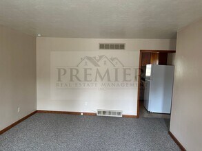 107 S Arlington Ave in Independence, MO - Building Photo - Building Photo