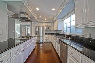 1500 5th St in Manhattan Beach, CA - Building Photo - Building Photo