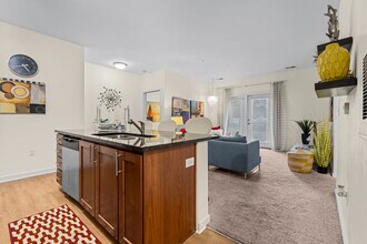 Greenwich Village in Virginia Beach, VA - Building Photo - Interior Photo