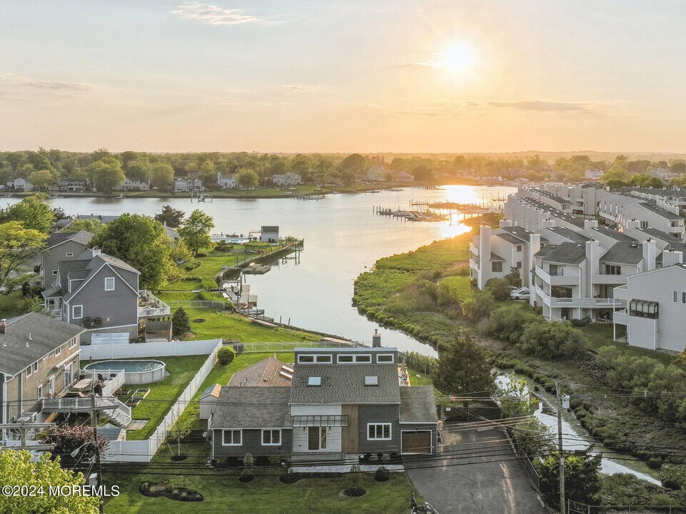 542 Patten Ave in Long Branch, NJ - Foto de edificio