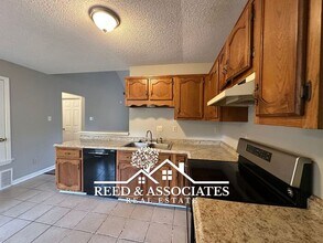 4068 Angelace Dr N in Memphis, TN - Building Photo - Building Photo