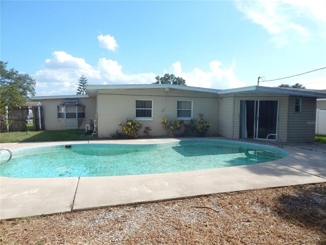 2405 Catherine St in Kissimmee, FL - Building Photo - Building Photo