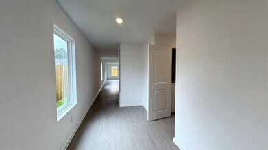 3128 Twisted Myrtle Dr in Conroe, TX - Building Photo - Building Photo