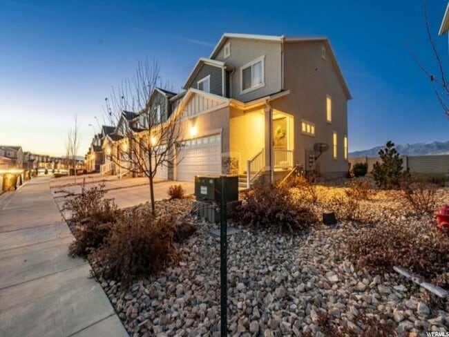 property at 132 W Silver Springs Dr