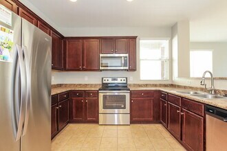 5412 W Albeniz Pl in Phoenix, AZ - Building Photo - Building Photo