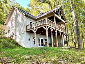 6965 Lakeside Pl in Gainesville, GA - Building Photo - Building Photo