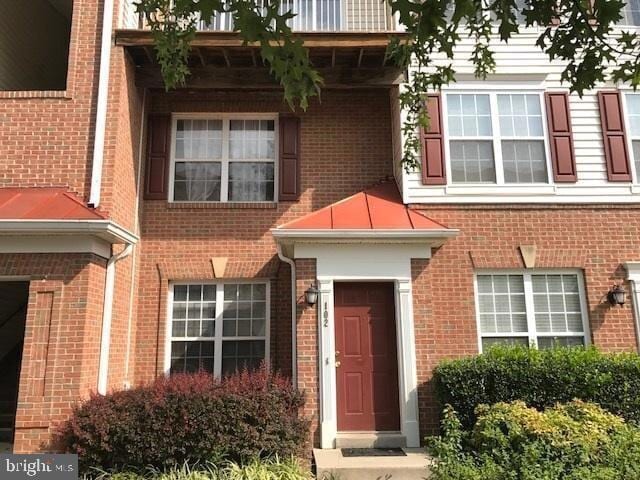 property at 2480 Angeline Dr