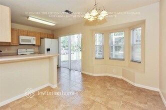15502 Tanagerpark Way in Lithia, FL - Building Photo - Building Photo