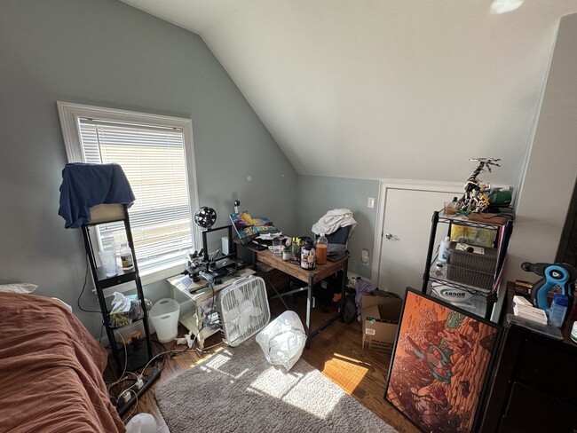 3 Hamilton Rd, Unit 2