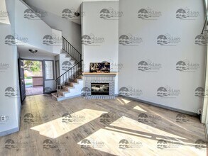 2583 Regent Rd in Carlsbad, CA - Building Photo - Building Photo