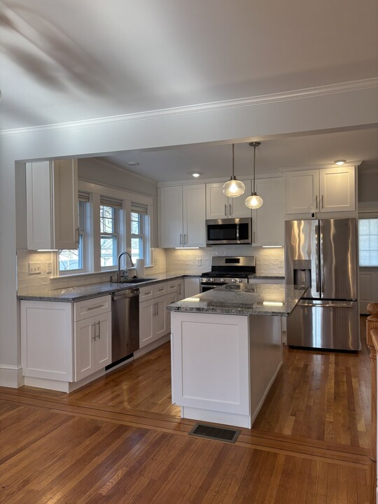 168 Forest St, Unit 1 in Medford, MA - Building Photo