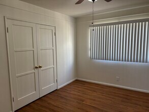 6266 S La Brea Ave, Unit Apt C in Los Angeles, CA - Building Photo - Building Photo