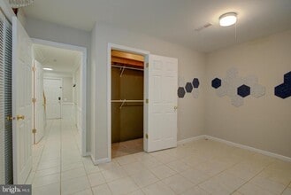 4009 Timber Oak Trl in Fairfax, VA - Building Photo - Building Photo