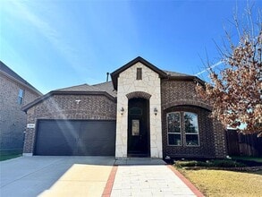 7514 Sweetwater Ln in Arlington, TX - Building Photo - Building Photo