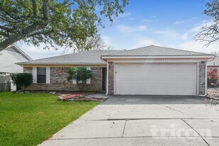 5925 Fair Wind St in Fort Worth, TX - Building Photo