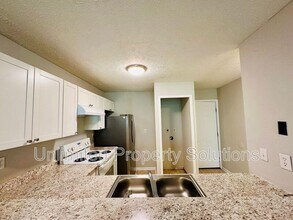 211 Sunn Aire Ct in Wilmington, NC - Building Photo - Building Photo