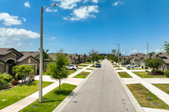 Chatham Walk in Ruskin, FL - Building Photo - Building Photo