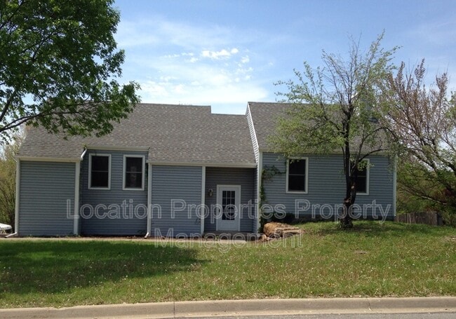 3700 Harvard Rd in Lawrence, KS - Building Photo - Building Photo