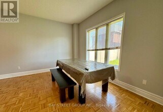 67 Laurier Ave in Richmond Hill, ON - Building Photo - Building Photo