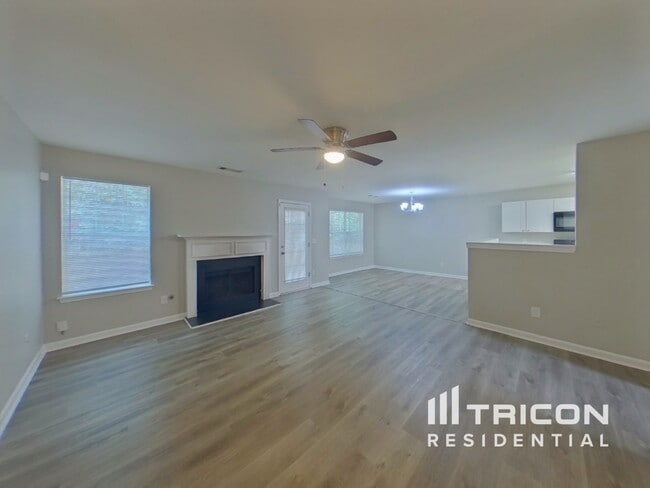 2214 Benidorm Ct in Atlanta, GA - Building Photo - Building Photo