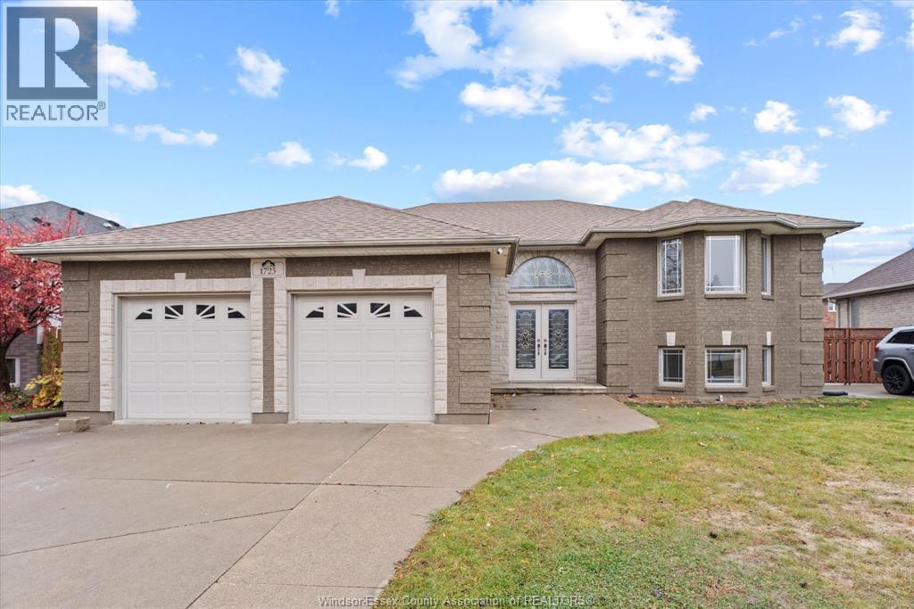 1725 Askin Ave in Windsor, ON - Building Photo