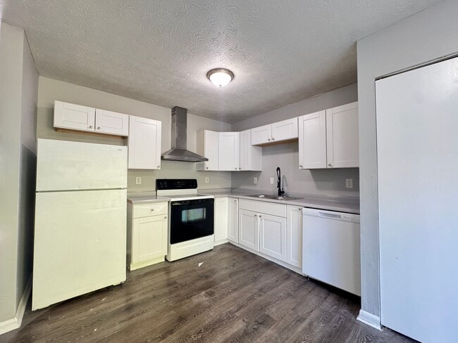 property at 531 Toner St