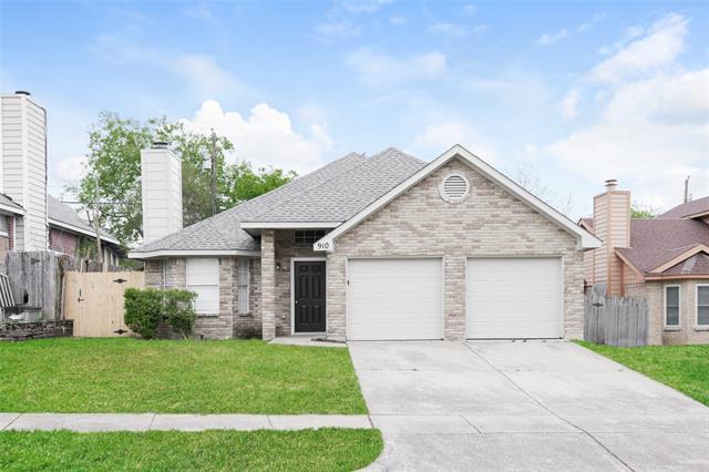 910 Ragland Dr in Cedar Hill, TX - Building Photo
