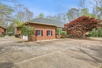 5974 Ladysmeade Ln in Gloucester, VA - Building Photo - Building Photo