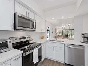 709 Augusta Blvd in Naples, FL - Building Photo - Building Photo