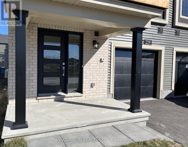 219 Visionary Ln in Ottawa, ON - Building Photo - Building Photo
