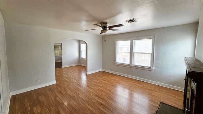 2812 NW 23rd St in Oklahoma City, OK - Building Photo - Building Photo