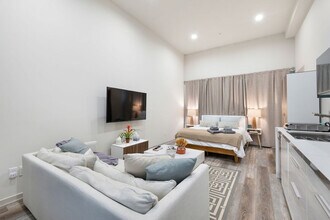 3615 2nd Ave NW-Unit -ID1035918P in Seattle, WA - Building Photo - Building Photo