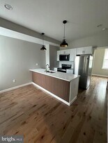 1226 S 47th St in Philadelphia, PA - Building Photo