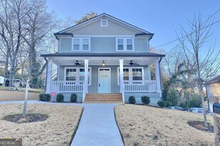 3343 La Vista Dr in Hapeville, GA - Building Photo