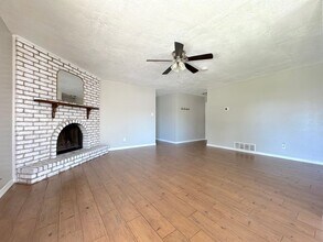 1276 Southwestern Dr in El Paso, TX - Building Photo - Building Photo
