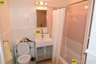 869 Beacon St, Unit 869 Beacon St #2 in Boston, MA - Building Photo - Building Photo