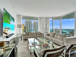 16400 Collins Ave in Sunny Isles Beach, FL - Building Photo - Building Photo