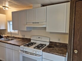 311 Burlington St in Conesville, IA - Building Photo