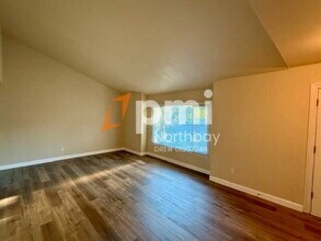 3212 Niagara Way in Fairfield, CA - Building Photo - Building Photo