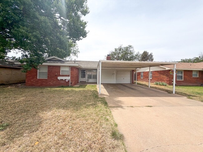 property at 4701 43rd St