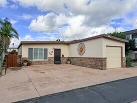 1065 Belfast Ln in Ventura, CA - Building Photo