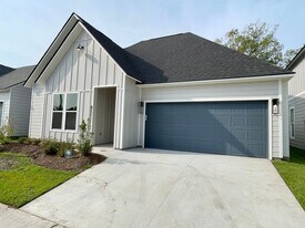 7228 Rolling Fork Rd in Baton Rouge, LA - Building Photo