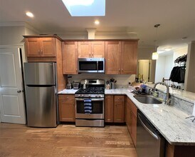 5 Marney St in Cambridge, MA - Building Photo - Building Photo