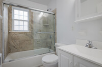 Westcourt in Caldwell, NJ - Building Photo - Interior Photo