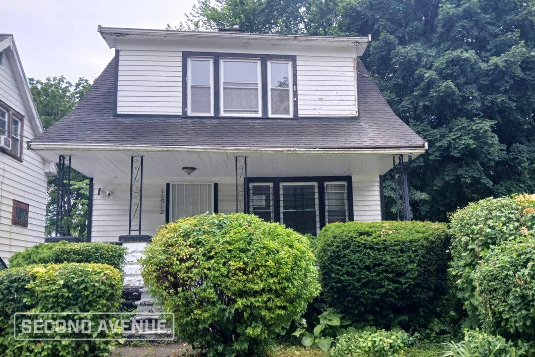 11512 Harvey Ave in Cleveland, OH - Building Photo