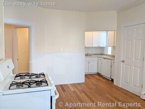 21 Thorndike St in Somerville, MA - Building Photo - Building Photo