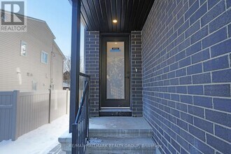 958 Fisher Ave in Ottawa, ON - Building Photo - Building Photo