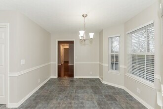 107 Victoria Ln E in Hendersonville, TN - Building Photo - Building Photo